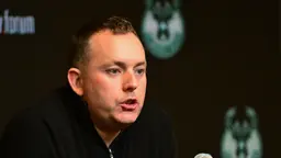 Jon Horst revient sur le départ de Giannis : « Une décision très difficile »