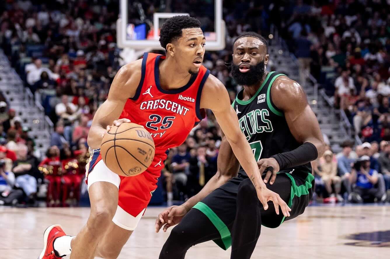 Les Celtics penseraient à Trey Murphy III dans le cadre d’un trade de Jaylen Brown