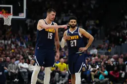 Jamal Murray a inscrit 53 points tandis que Jokic a atteint les 6000 passes grâce à un énorme triple-double.