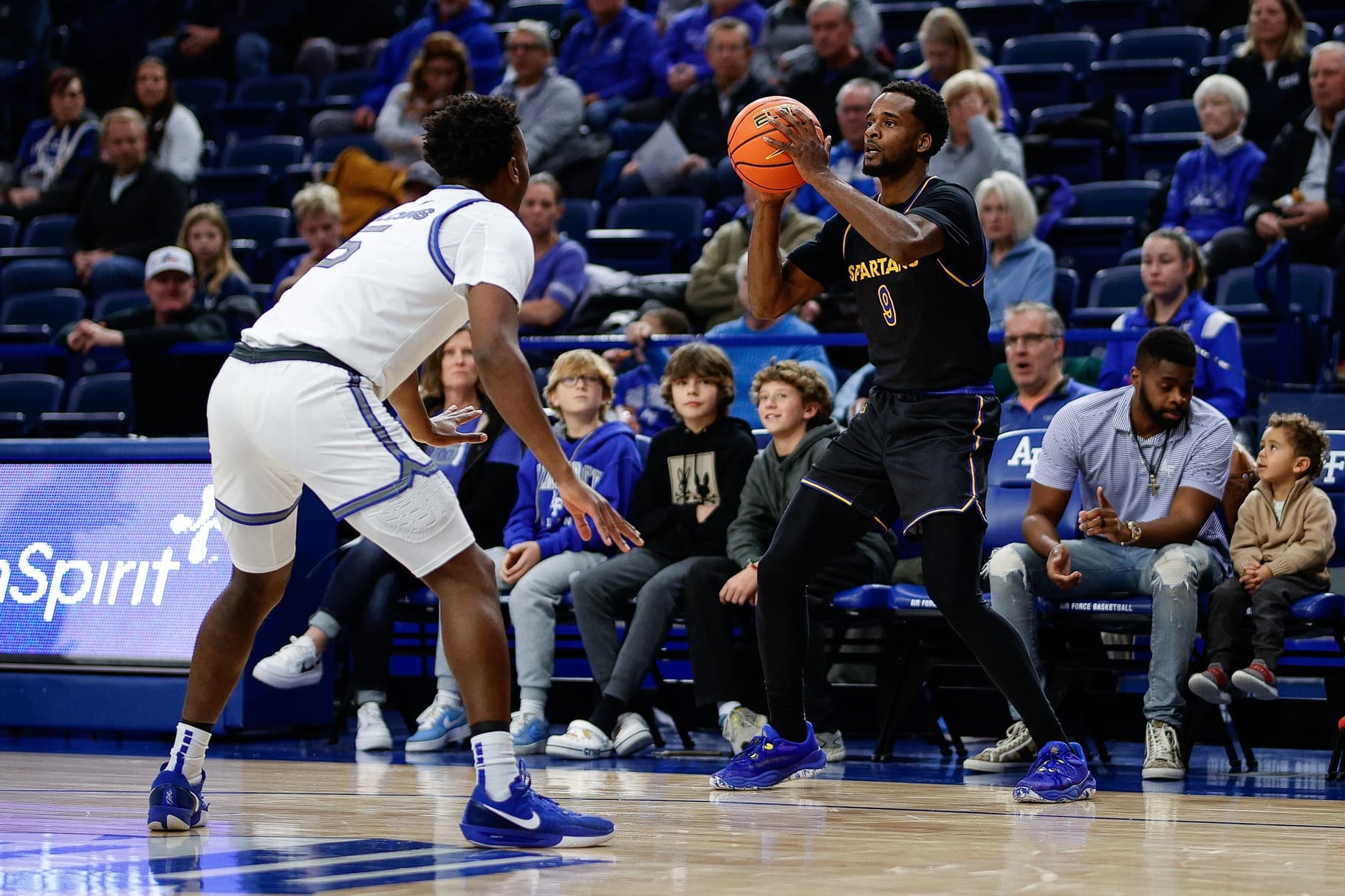 Le SCABB boucle son recrutement avec un international anglais, adversaire des Bleus ce vendredi