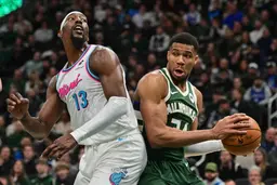 Giannis Antetonoumpo rejoint Bam Adebayo et Erik Spoelstra sous le soleil floridien.