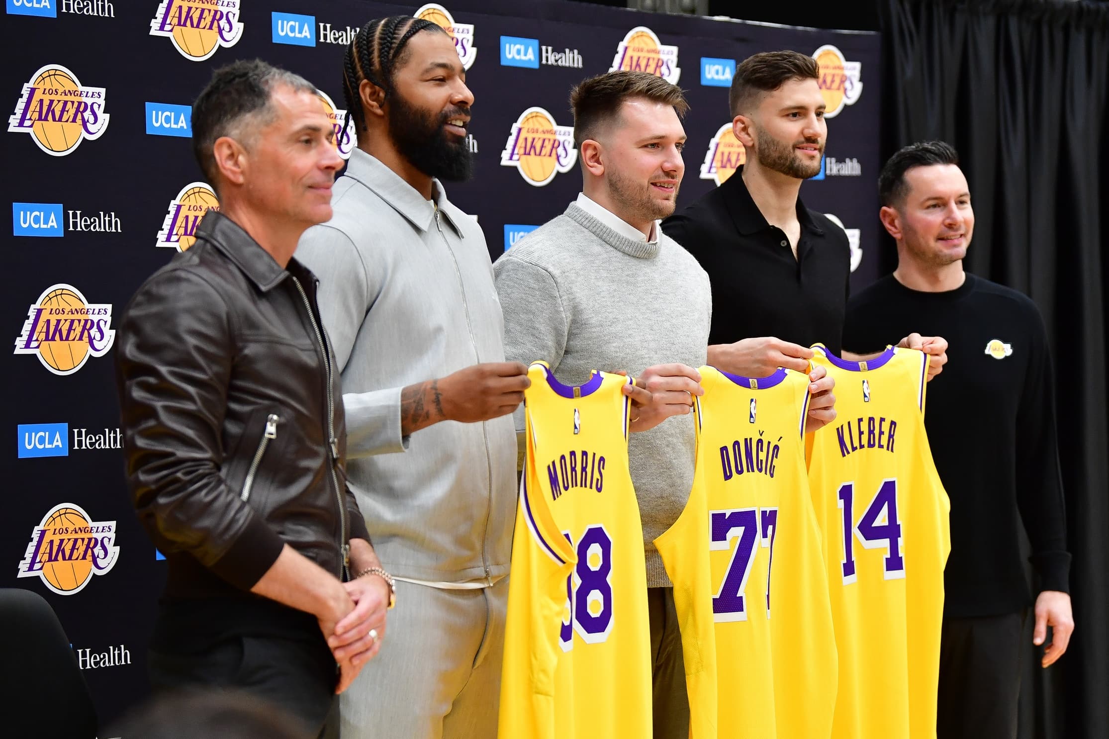 Lakers 2025 : stratégie d’économies en vue du marché 2027