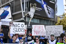 Début 2025, les fans des Dallas Mavericks demandaient la démission de Nico Harrison : ils l'ont obtenu