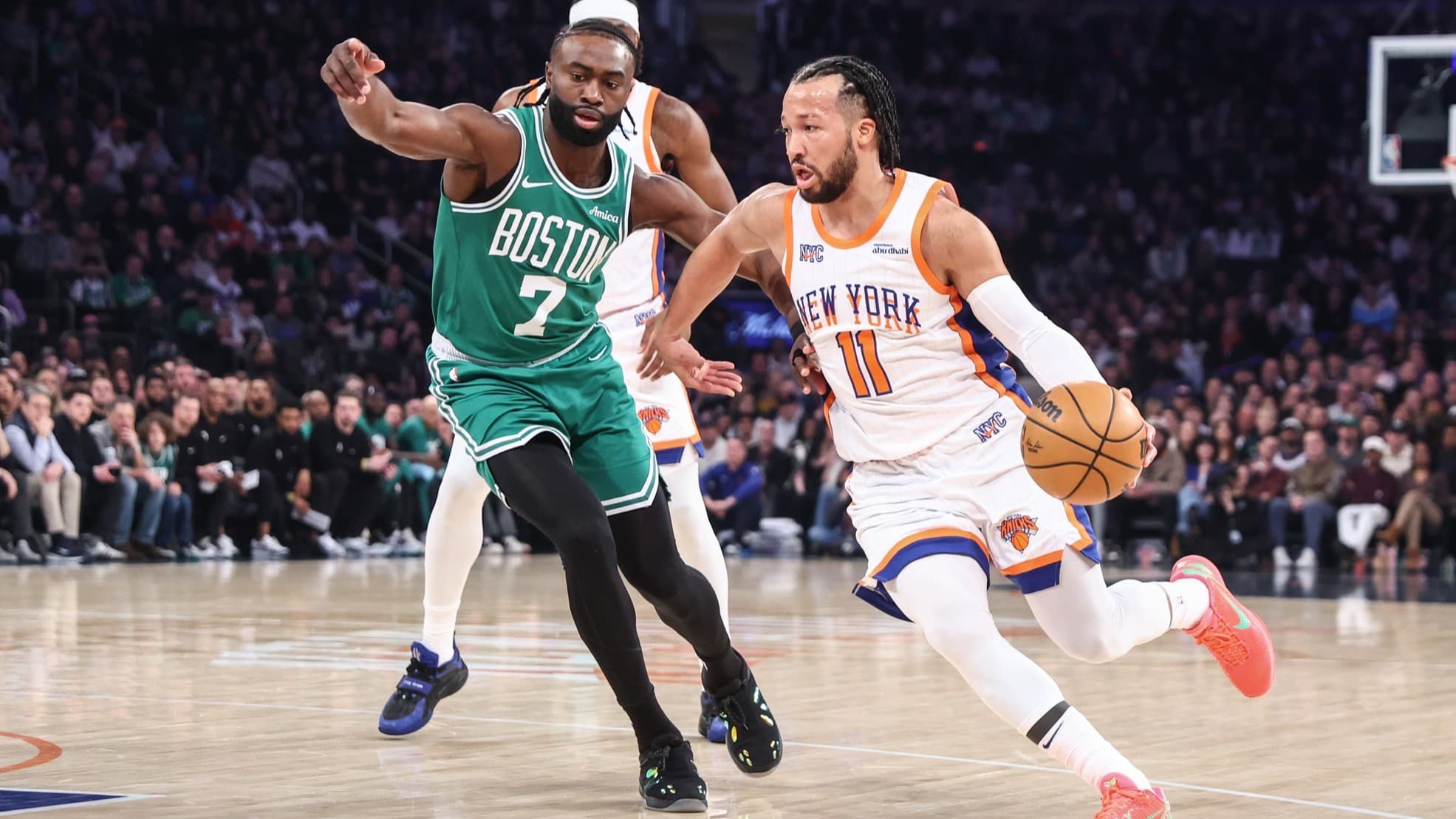 Knicks : Jalen Brunson célébré mais… confondu avec une star rivale lors de la parade !