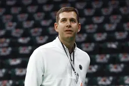 Brad Stevens a été nommé dirigeant de l'année en NBA.