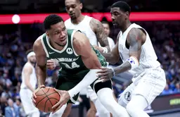 NBA: Milwaukee Bucks at Dallas Mavericks
