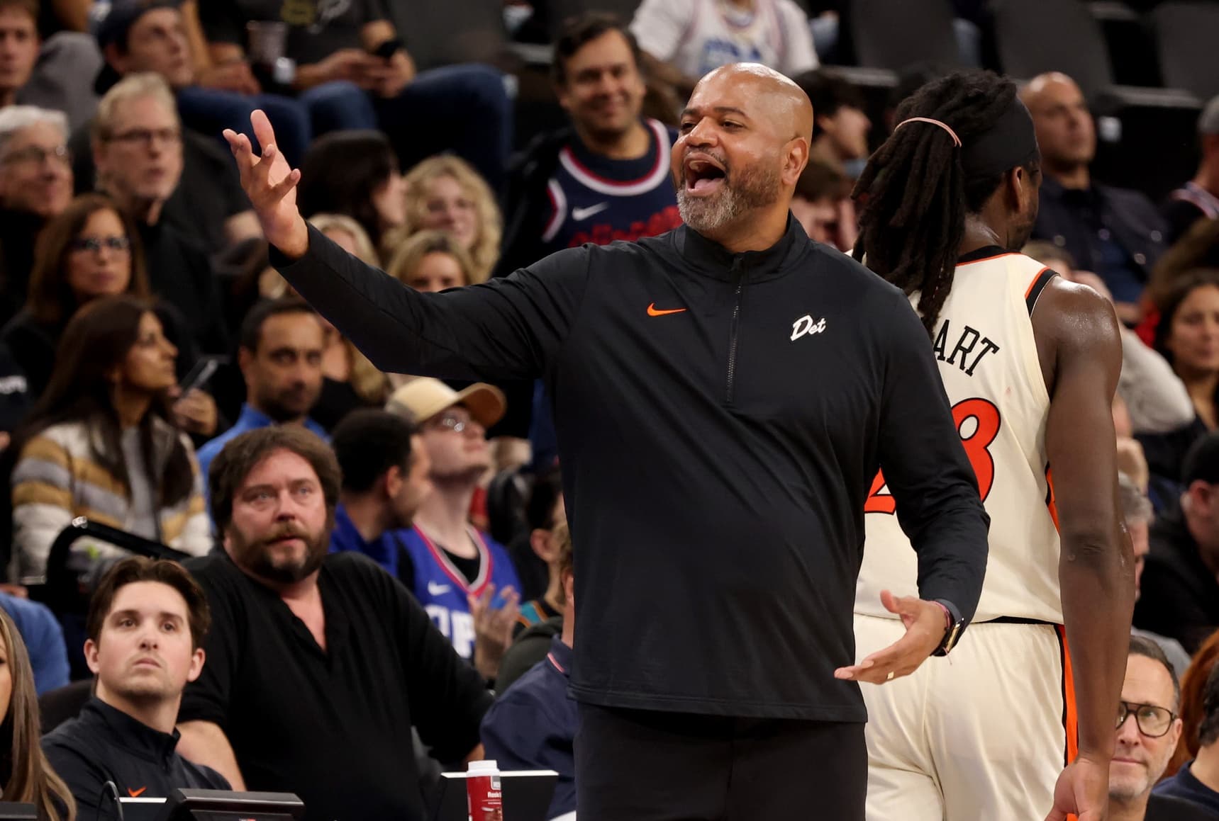 J.B. Bickerstaff favori pour le titre d’Entraîneur de l’Année NBA 2025-2026