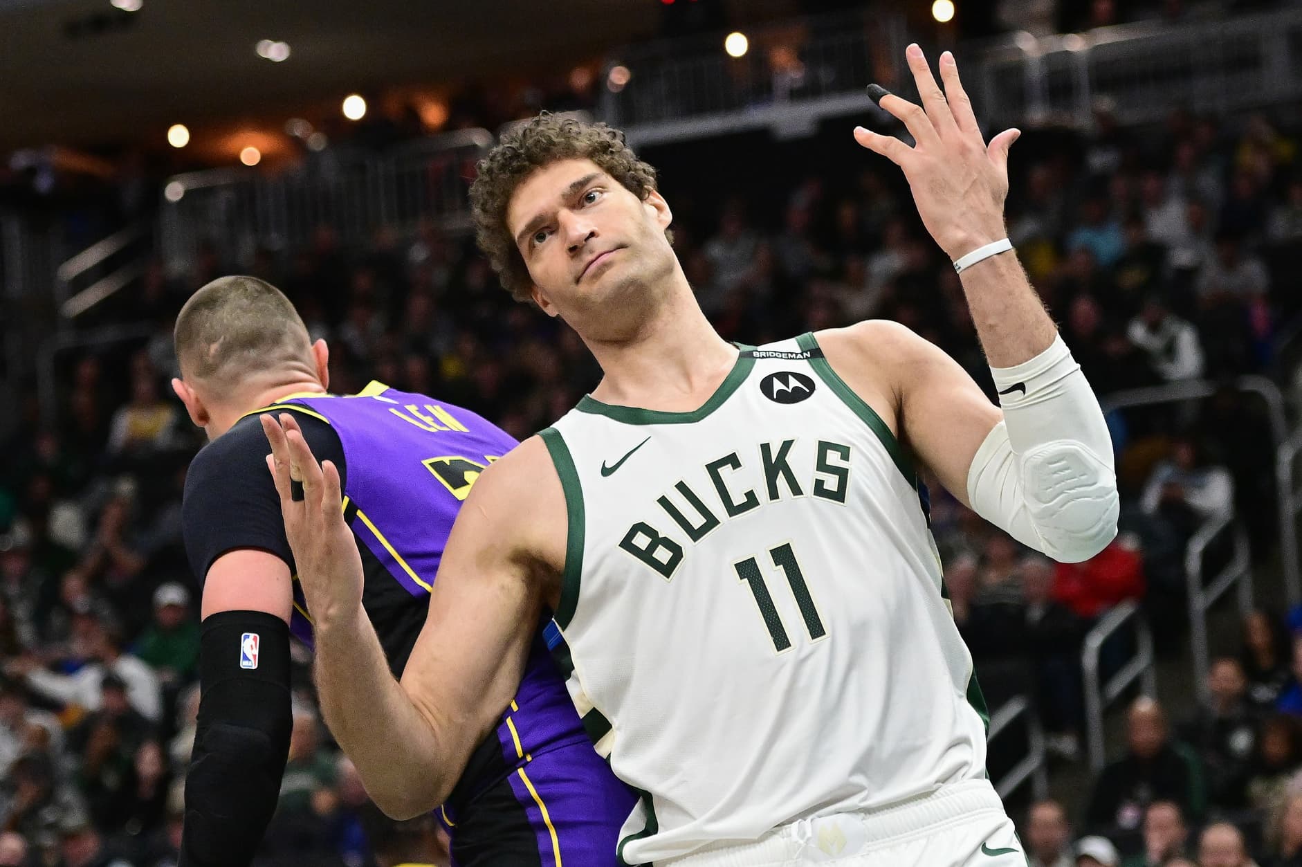Brook Lopez snobe les Lakers pour leur rival, et 18 millions sur deux ans