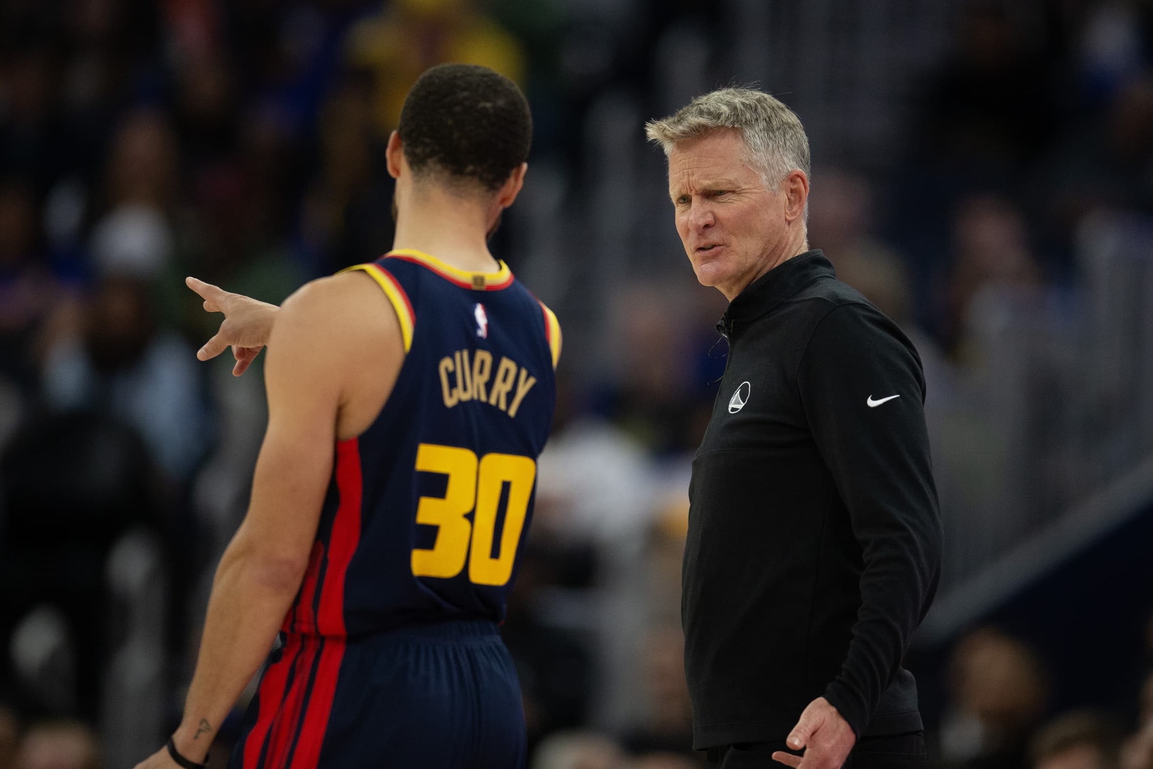 Jordan ou Curry ? Steve Kerr compare les deux légendes