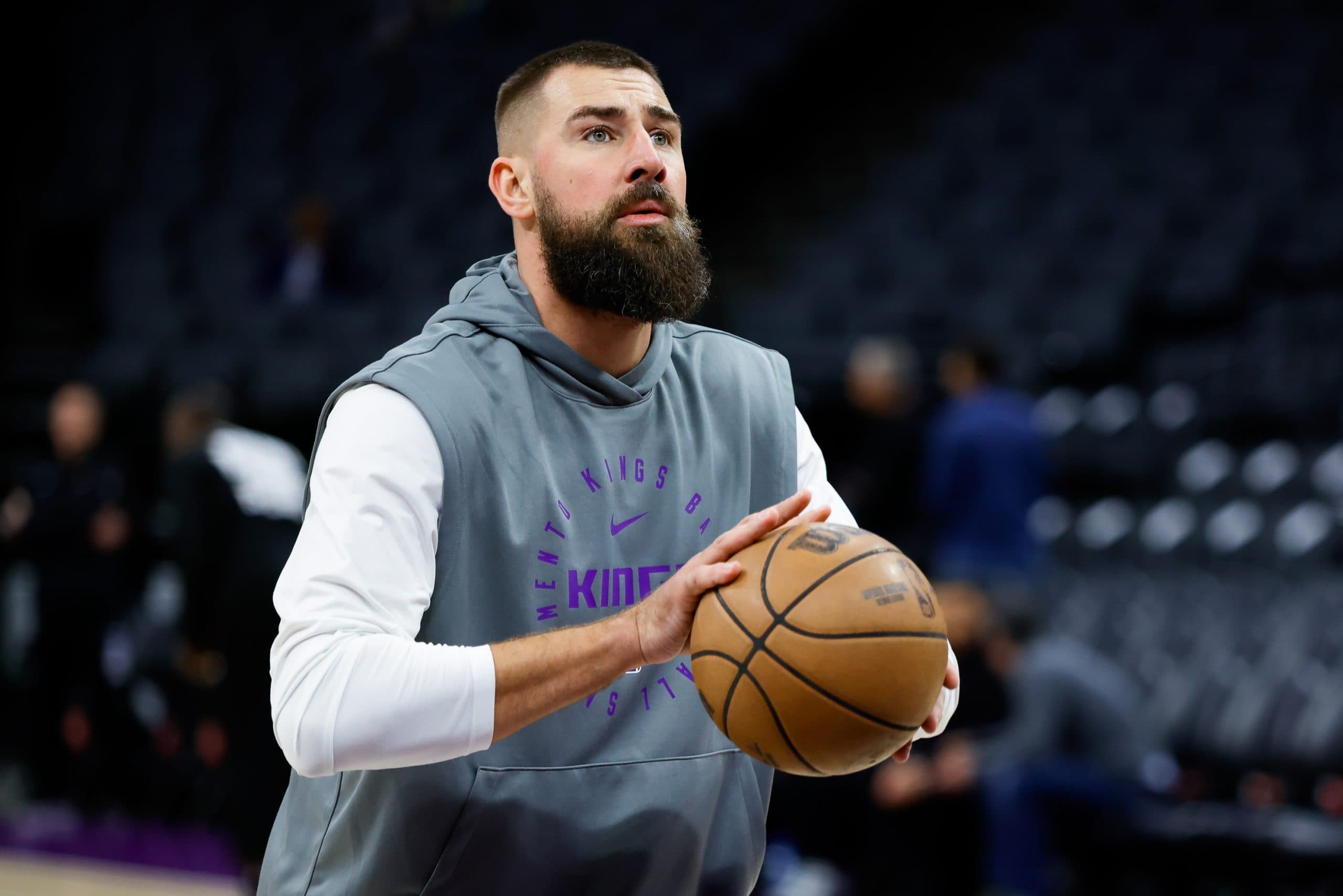 Jonas Valanciunas bloqué par Denver : le pivot lituanien pris au piège entre NBA et Panathinaikos