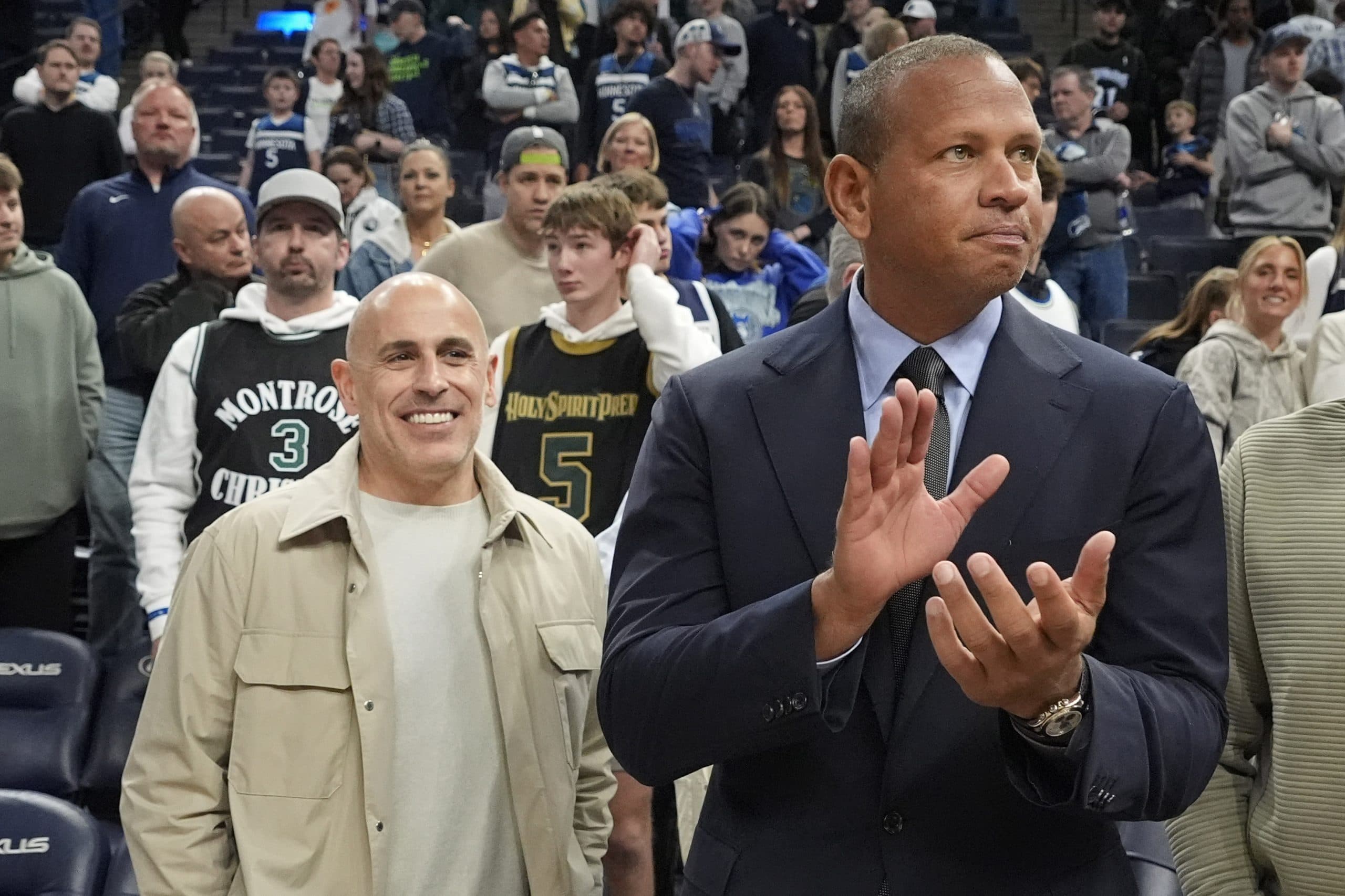Marc Lore et Alex Rodriguez officiellement propriétaires des Timberwolves