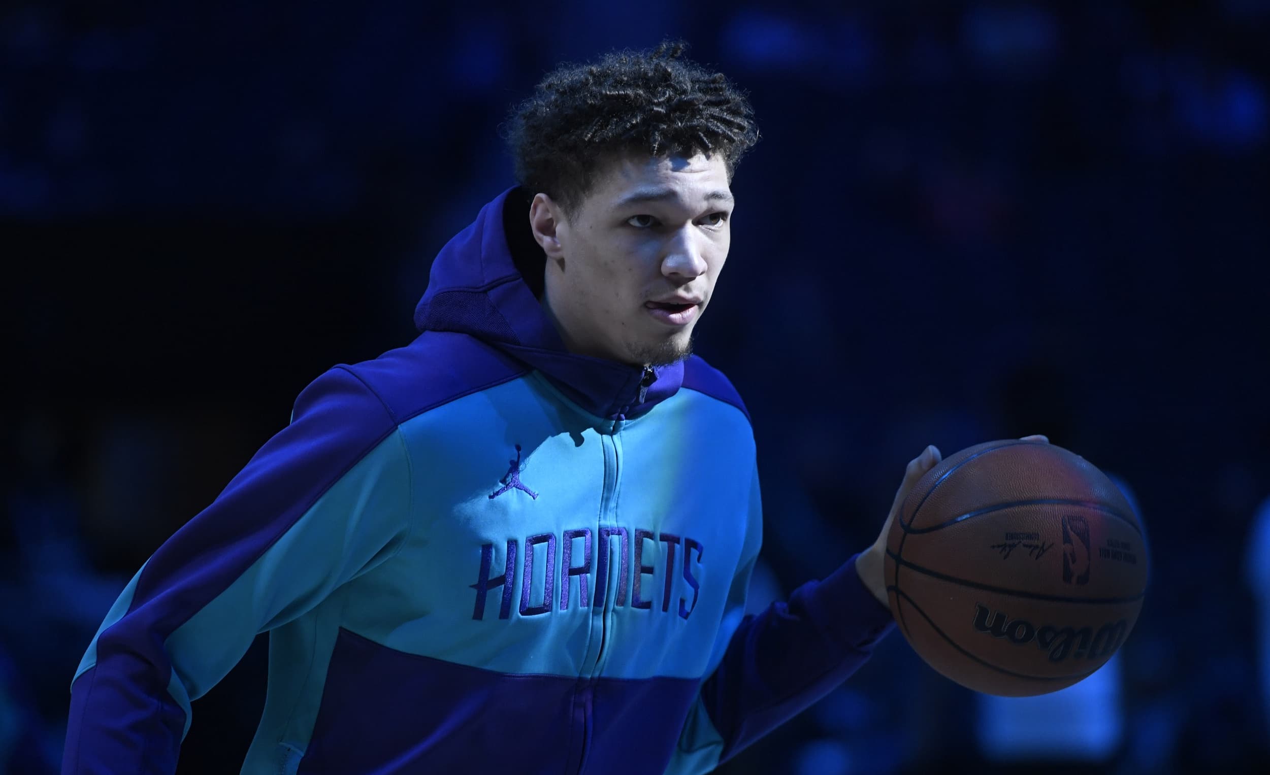 Tidjane Salaün remporte la Summer League avec Charlotte contre les Kings de Maxime Raynaud (83-78)