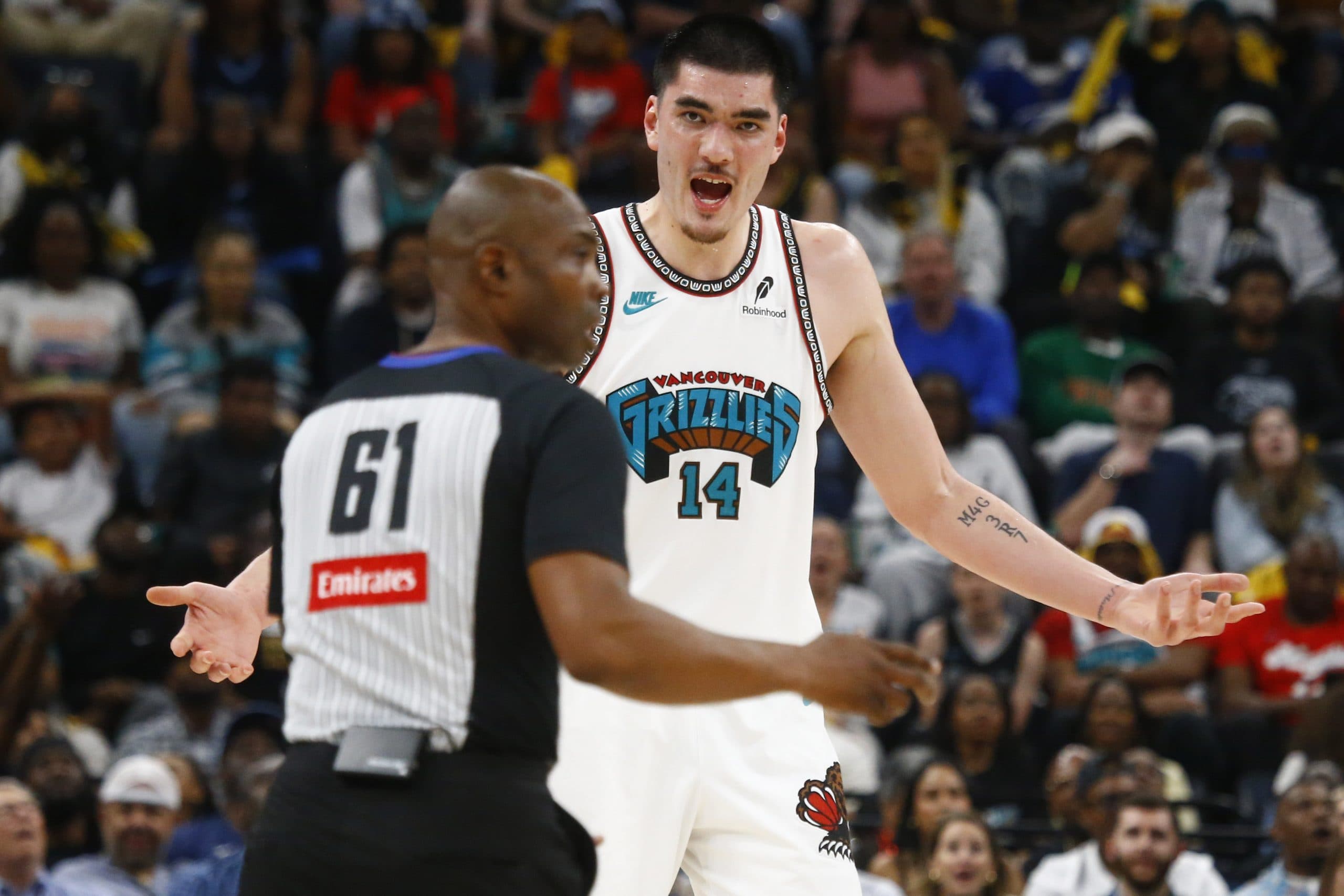 Zach Edey arrêté pour conduite imprudente, à 163 km/h !