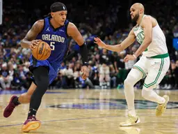 Paolo Banchero et Derrick White souffrent sur ces Playoffs NBA 2026.