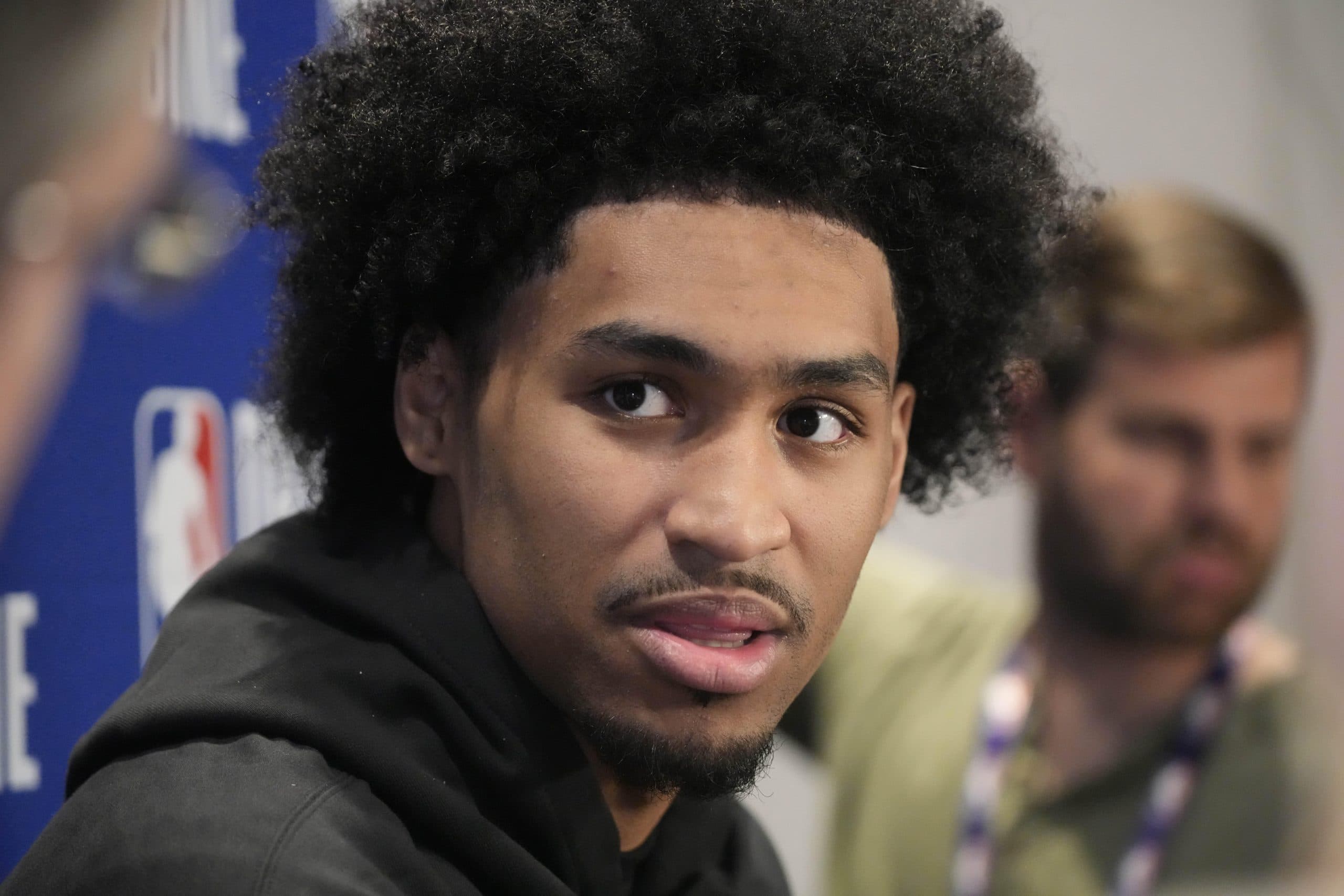 Les Wizards tentent de remonter dans la Draft NBA 2025 pour Harper ou Fears