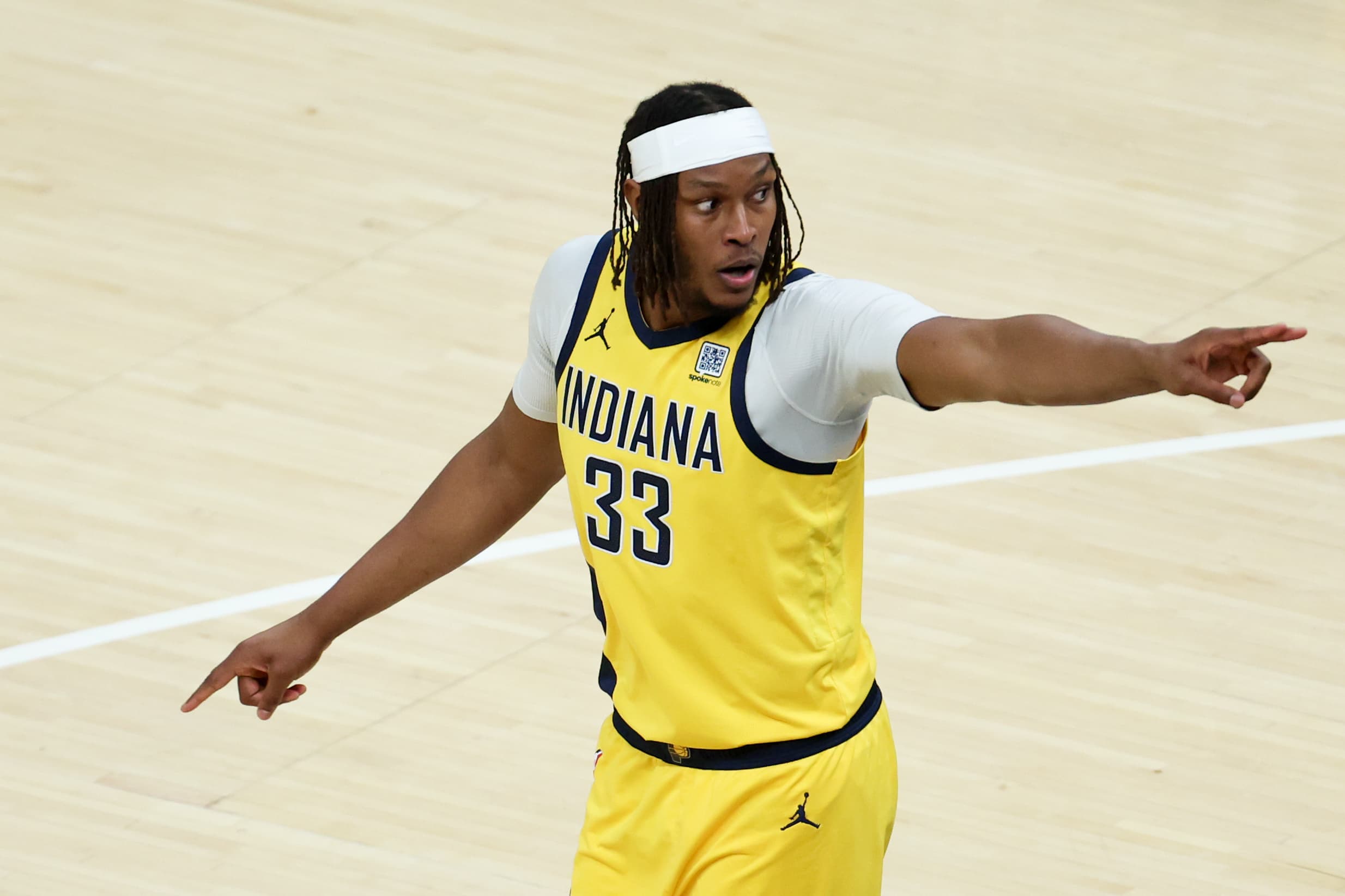 Myles Turner signe aux Bucks pour 107 millions de dollars, Milwaukee libère Damian Lillard