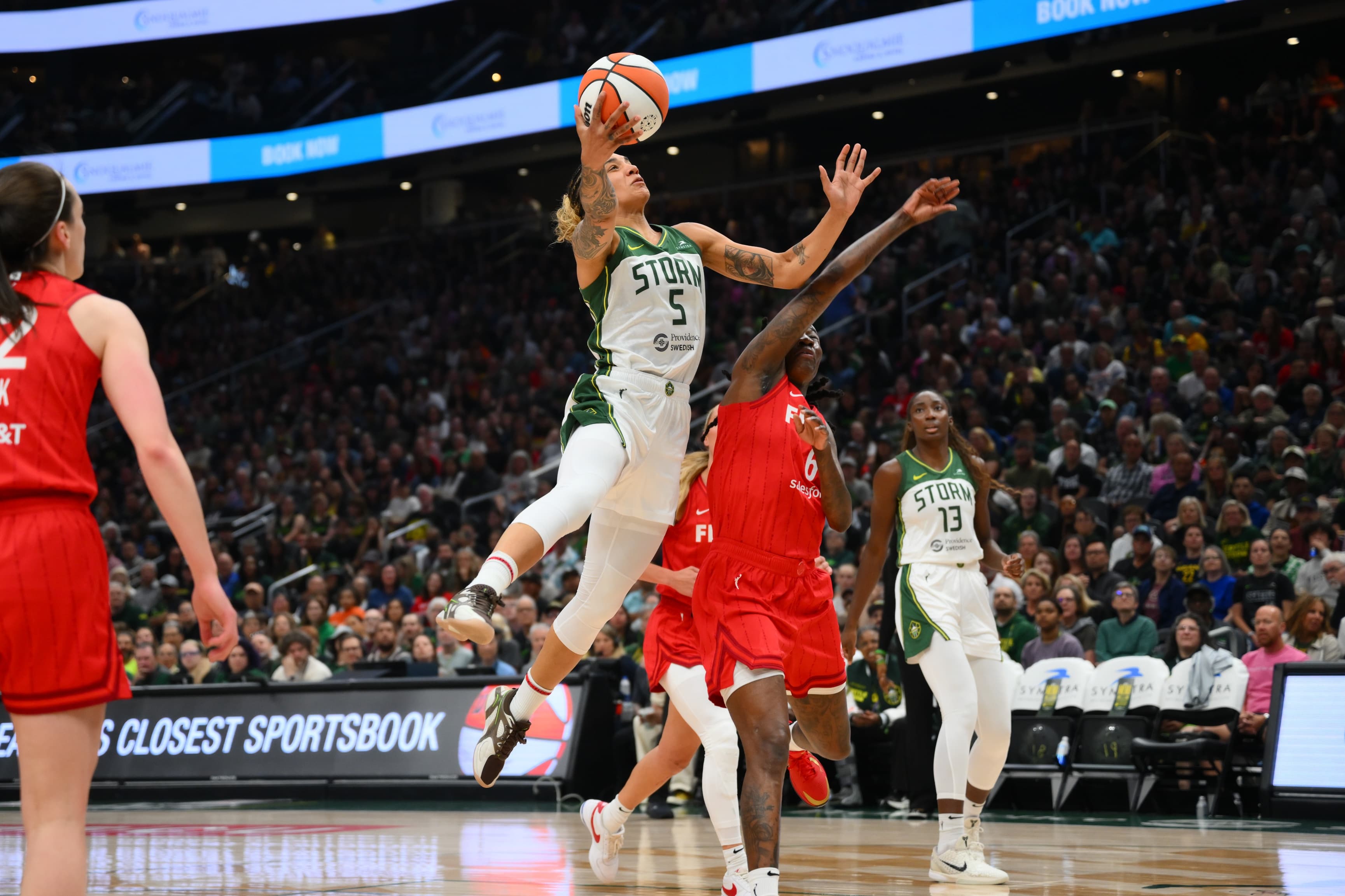 Gabby Williams voit sa semaine de tous les records avec Seattle stoppée