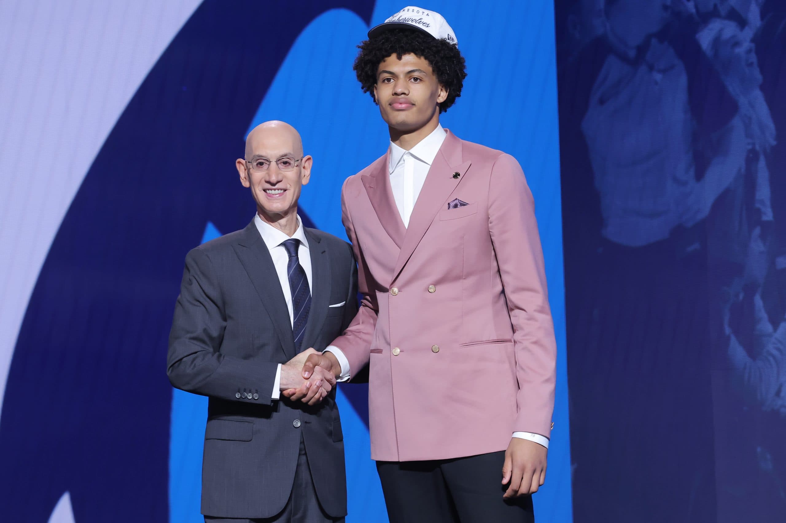Joan Beringer rejoint Rudy Gobert à Minnesota en n°17 de la Draft !