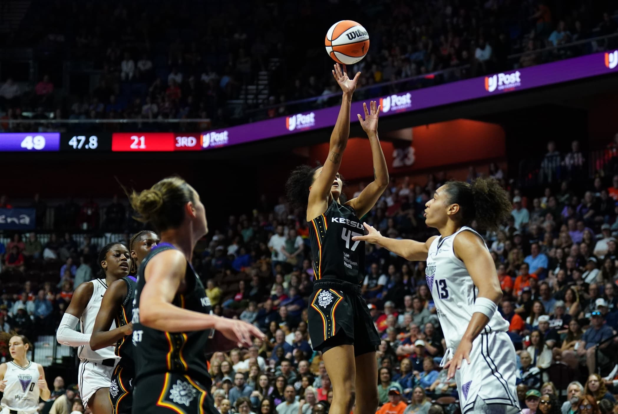 Record : six joueuses françaises (et un coach) sur le même match WNBA !