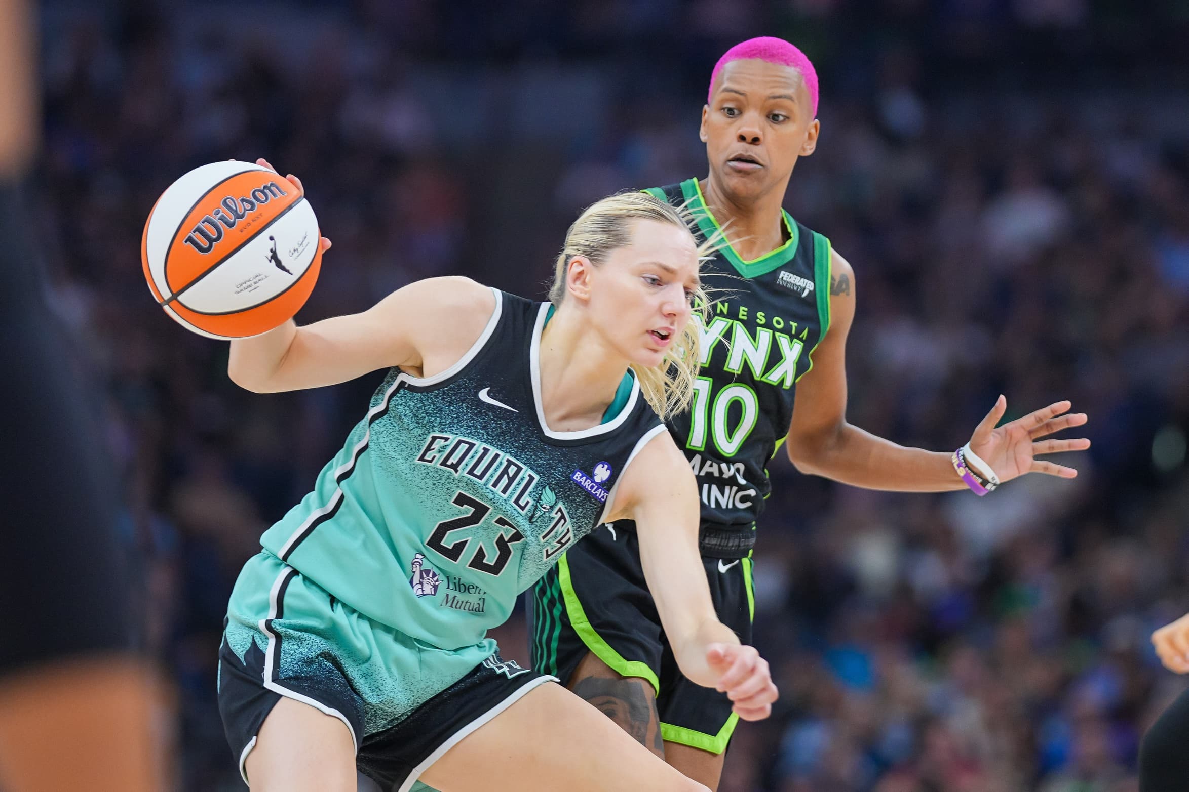 Titularisation réussie pour Marine Johannès malgré la défaite à Minnesota, Monique Akoa-Makani gênée avec Phoenix