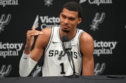 Victor Wembanyama ce lundi 29 septembre au Media Day des San Antonio Spurs