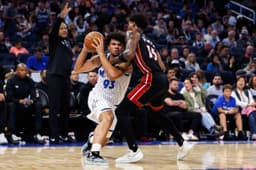 Noah Penda a joué 23 minutes dans la victoire d'Orlando contre Miami