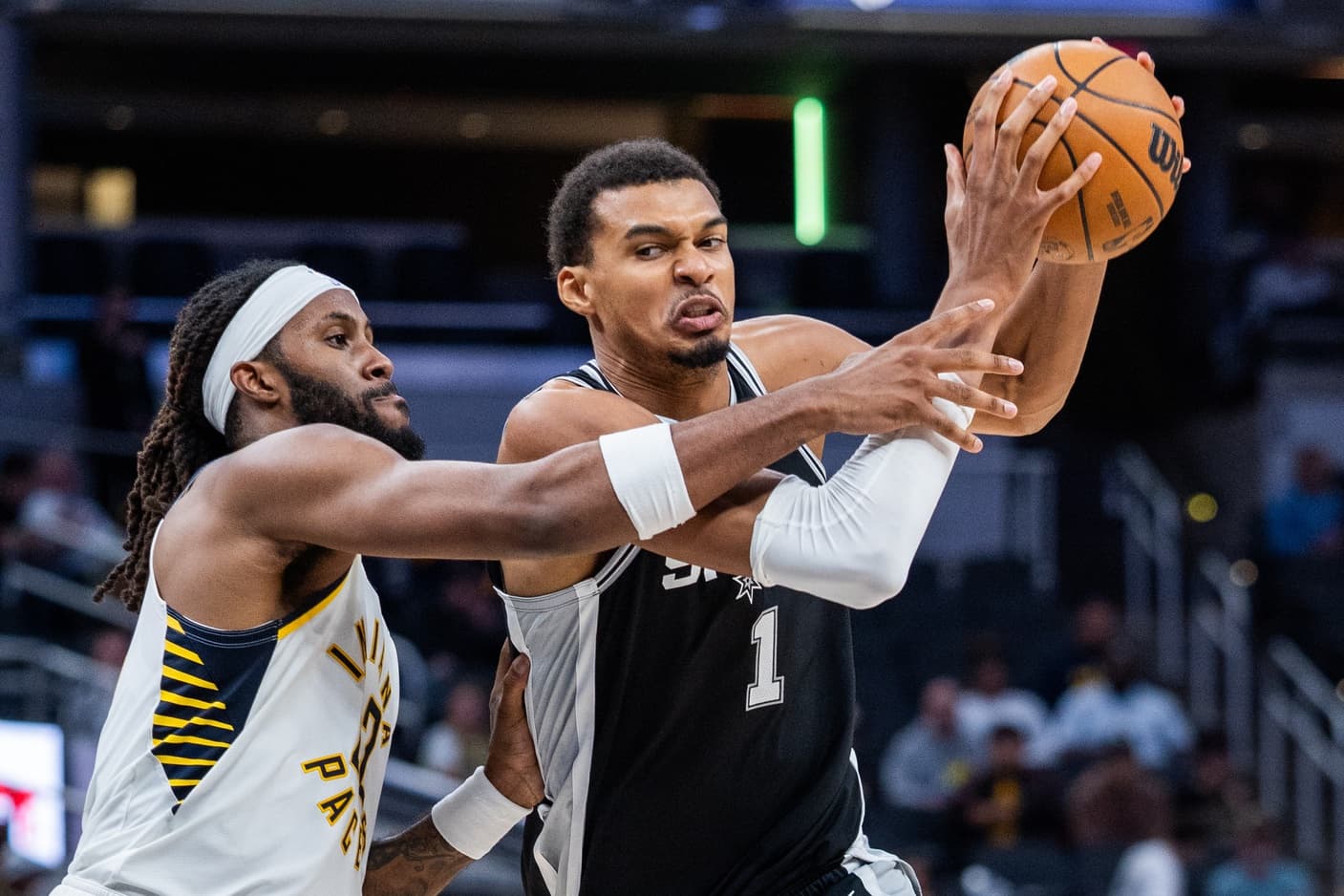 Victor Wembanyama monte encore en puissance : 27 points et 11 rebonds contre Indiana