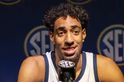 Ilias Kamardine joue désormais à Ole Miss, en NCAA