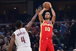 Zaccharie Risacher au tir contre Cleveland