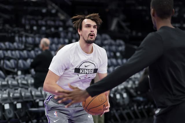Dix ans après son départ pour la NBA, Dario Saric fait son grand retour en EuroLeague