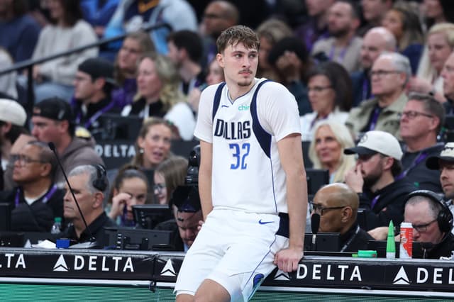 Cooper Flagg bat le record de LeBron James et devient le plus jeune joueur NBA à marquer 40 points
