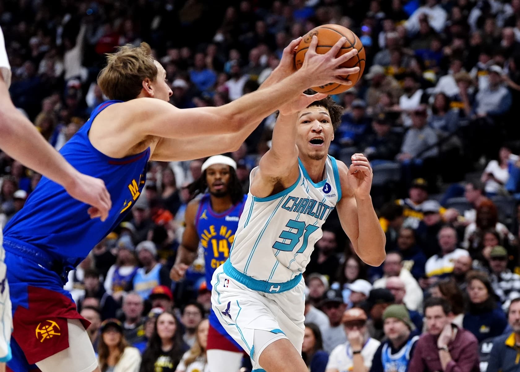 Tidjane Salaün s’offre son premier double-double de la saison