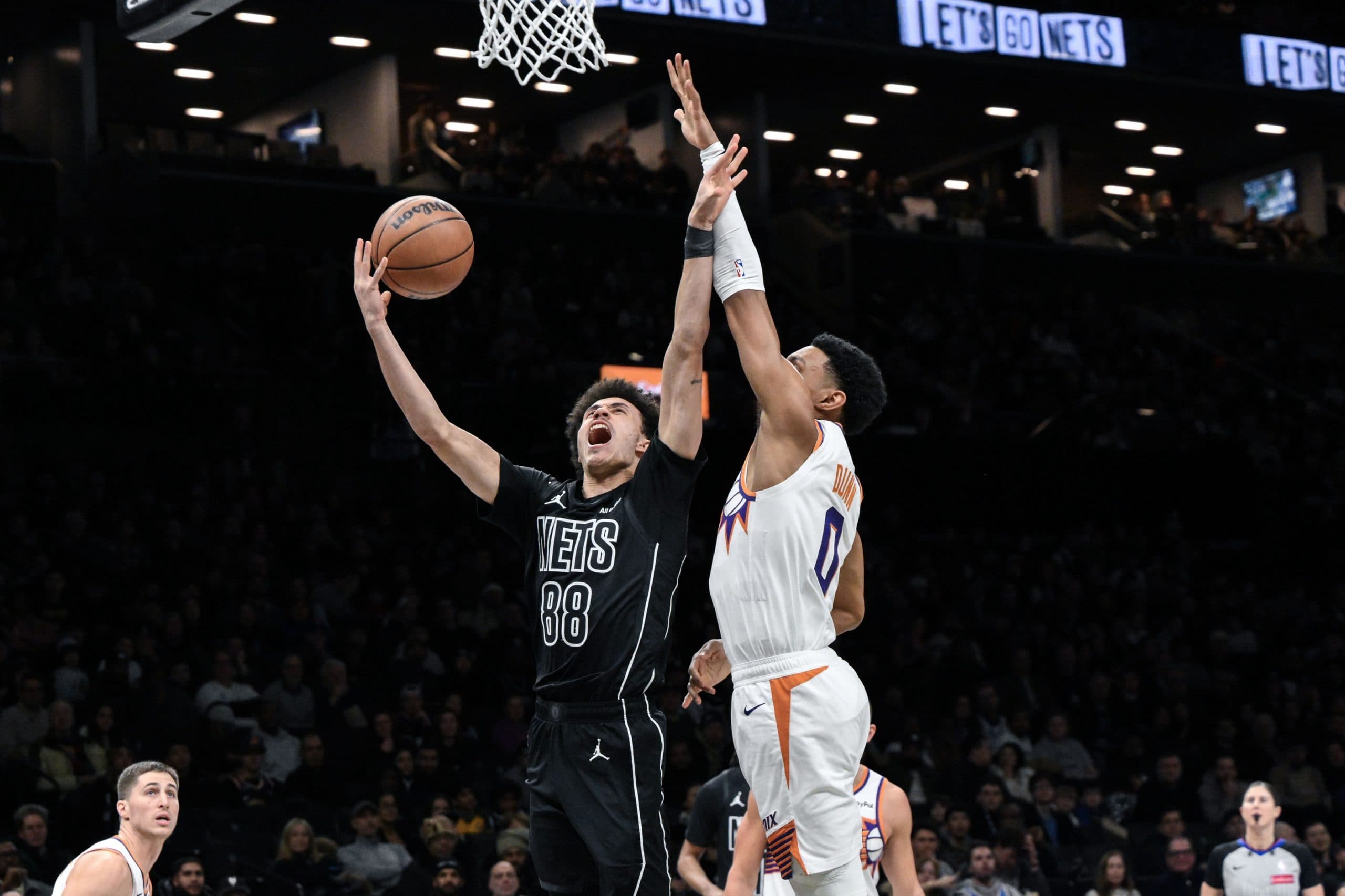 Nolan Traoré confirme malgré la défaite des Nets face aux Suns