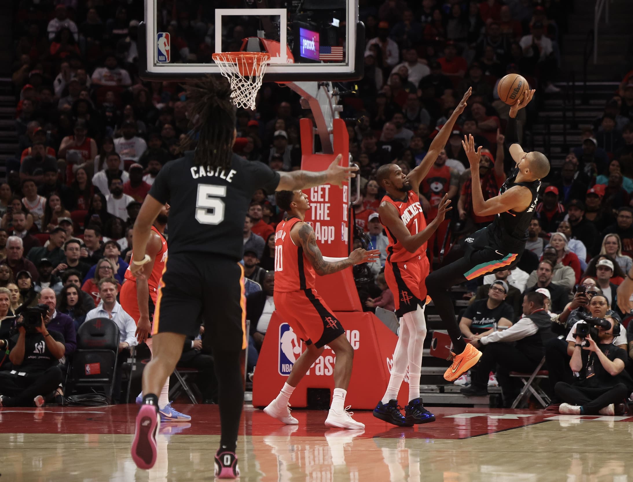 Victor Wembanyama a vécu l’une de ses soirées les plus difficiles en carrière NBA