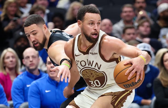 Mavericks : victoire 123-115 face aux Warriors malgré les 38 points de Curry