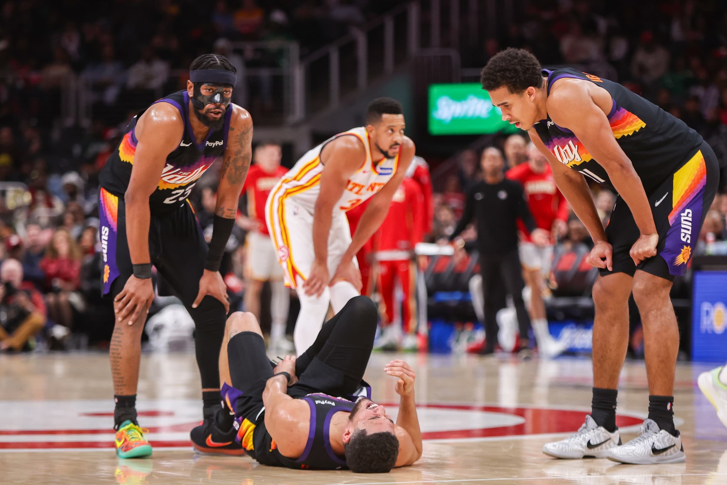Devin Booker blessé : une semaine d’absence minimum pour la star des Suns