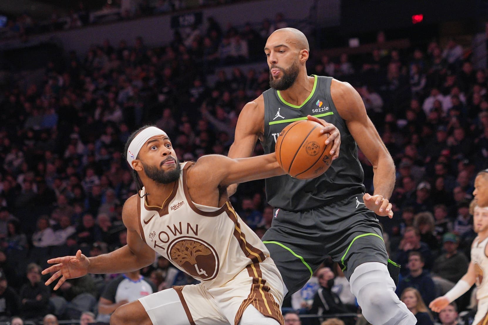 Les Timberwolves mettent fin à leur série noire face à des Warriors diminués