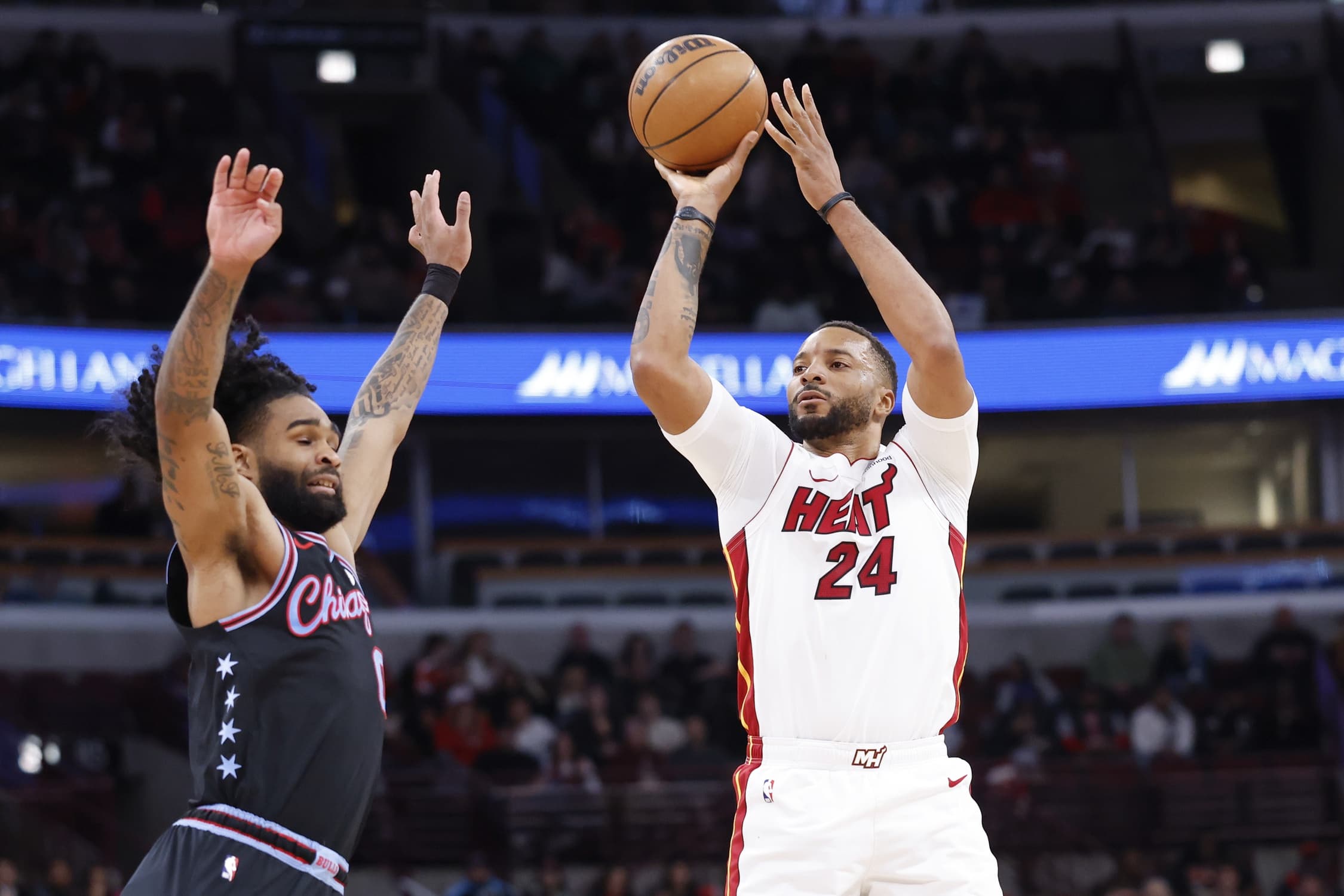 Le Heat bat Chicago 116-113 dans un match serré