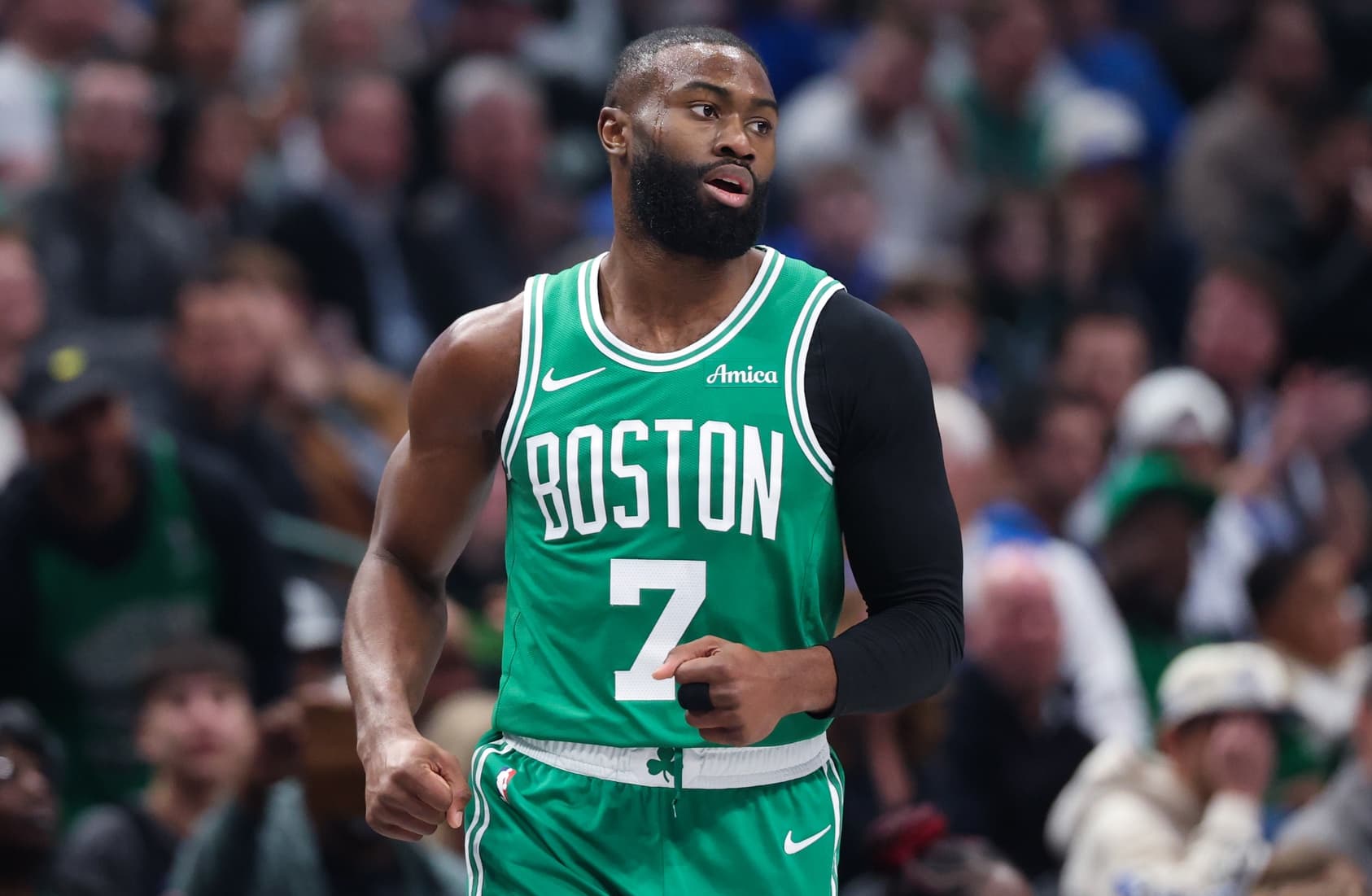Jaylen Brown réalise un triple-double face aux Warriors sans Curry
