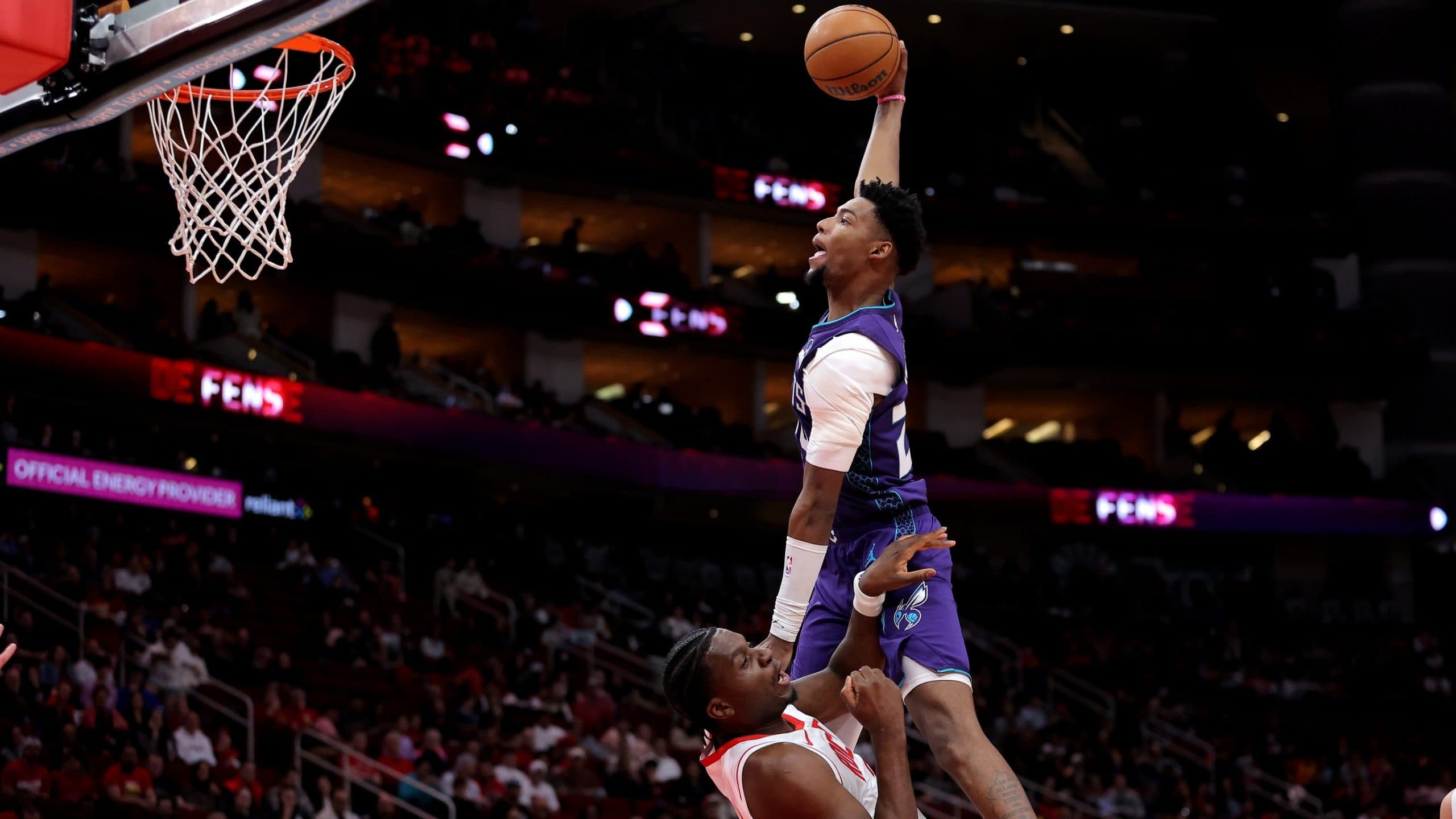 Brandon Miller favori des bookmakers pour le titre de MIP 2027