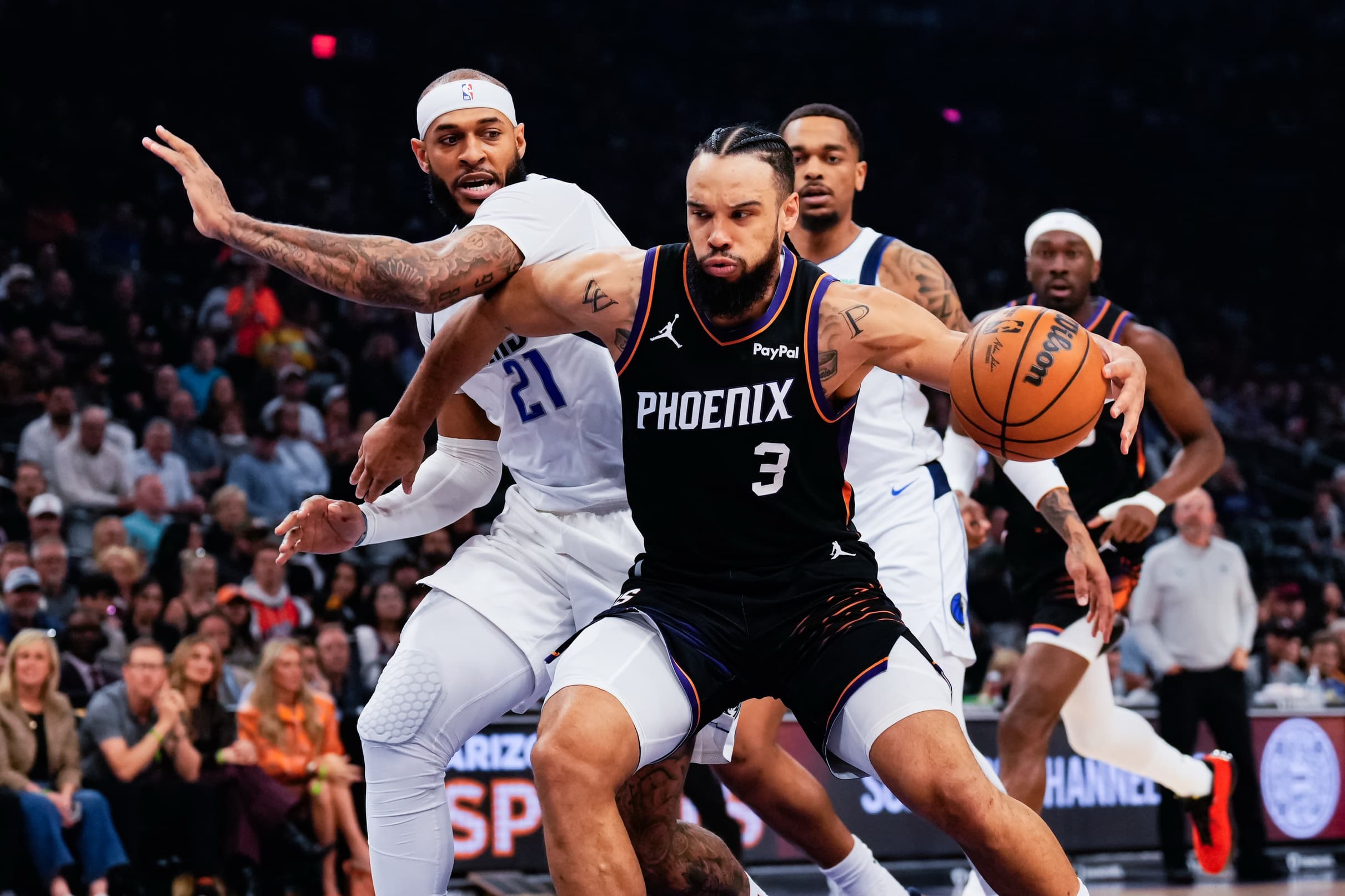 Les Suns dominent les Mavericks, Dallas enchaîne une 8e défaite consécutive