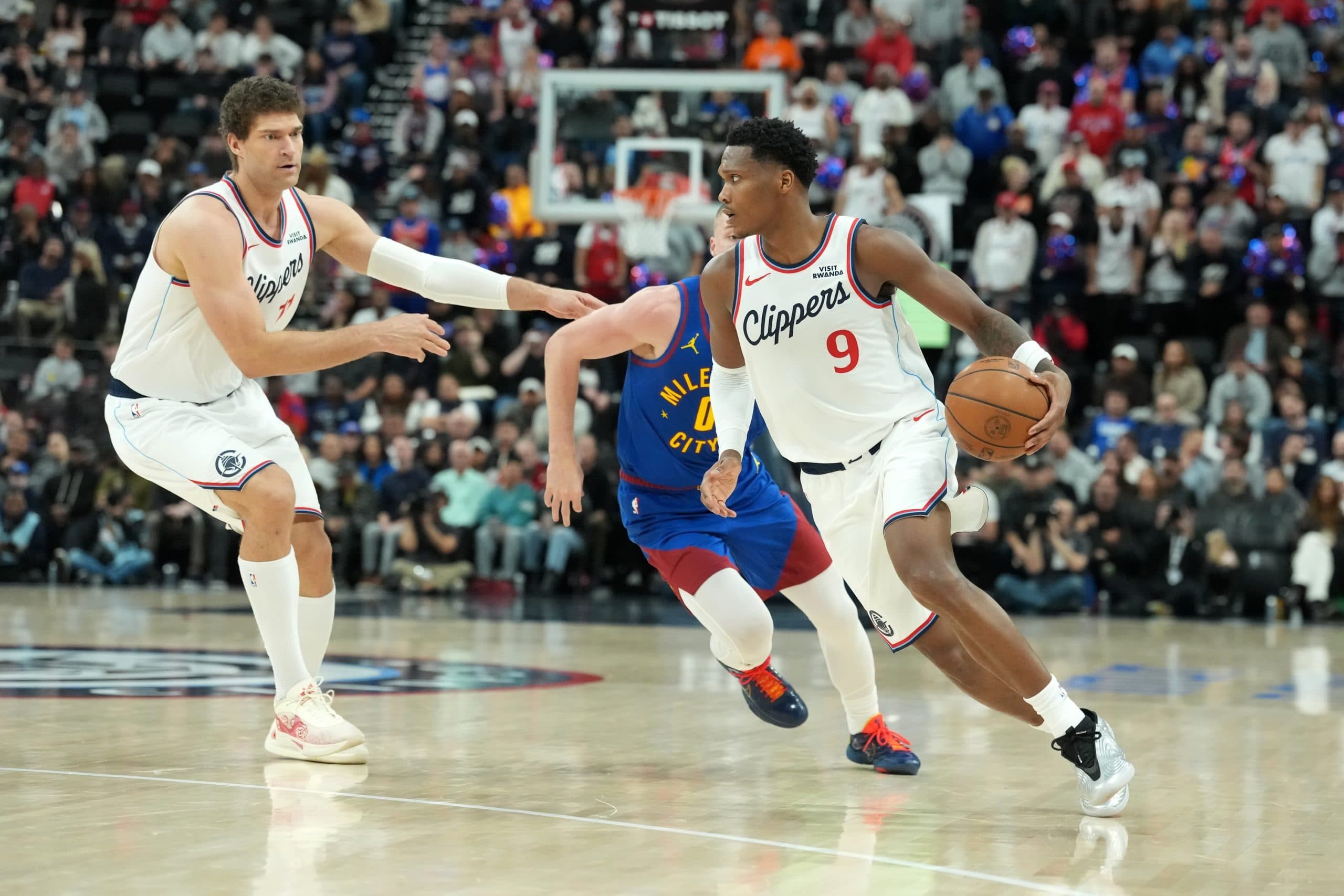 Bennedict Mathurin brille avec 38 points lors de ses débuts à domicile avec les Clippers