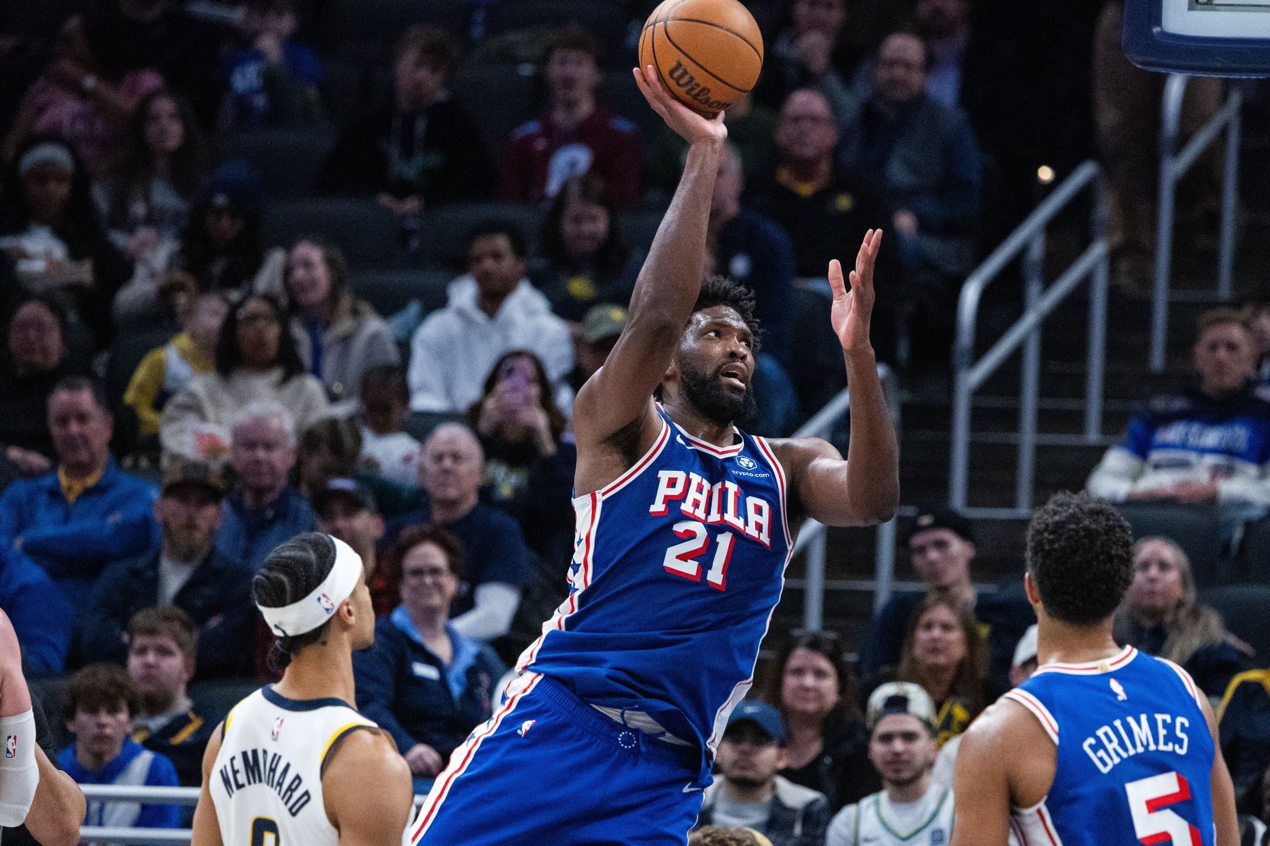 Embiid et Maxey mènent les 76ers vers une victoire écrasante contre les Pacers