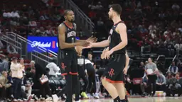 Alperen Sengun rétablit la vérité sur sa relation avec Kevin Durant