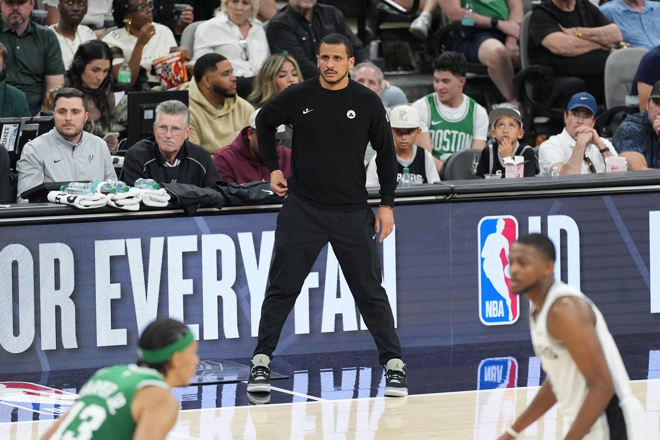 Quand Joe Mazzulla (Boston) rend hommage à Guillaume Vizade : « Il m’a rendu meilleur »