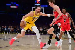 Luka Doncic s'est amusé face à Matas Buzelis