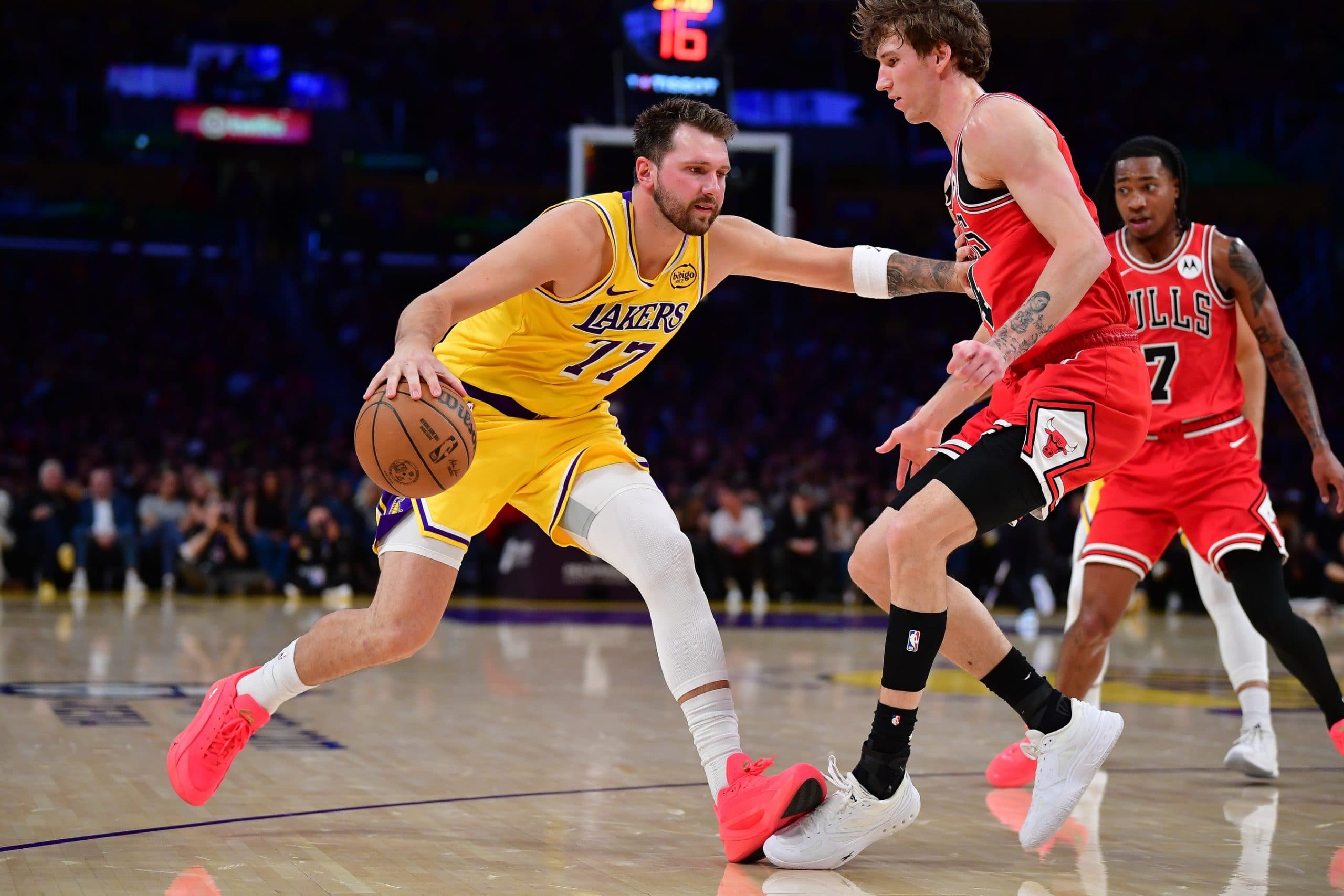 Matas Buzelis ranime Luka Dončić avec ses provocations : « Quelqu’un a commencé à me parler et ça m’a réveillé »