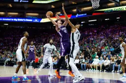 Wembanyama a passé la majeure partie du quatrième quart-temps sur le banc, la victoire étant déjà acquise.