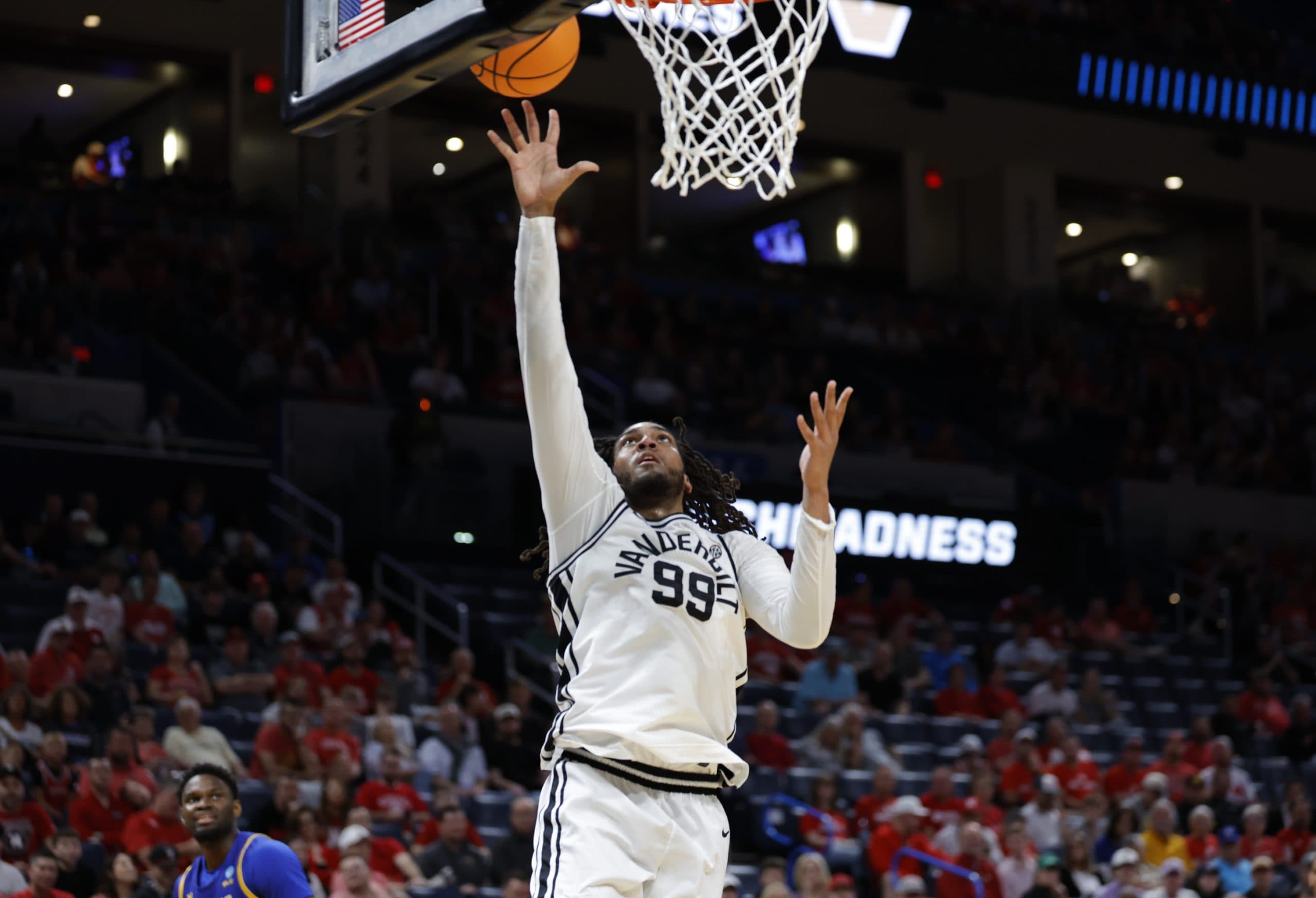 Comme l’an dernier avec le duo Zeigler – Saxen, Nanterre 92 fait venir un rookie