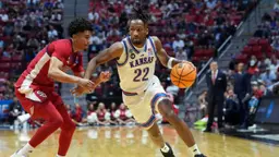 Darryn Peterson confirme en Summer League face à Cameron Boozer